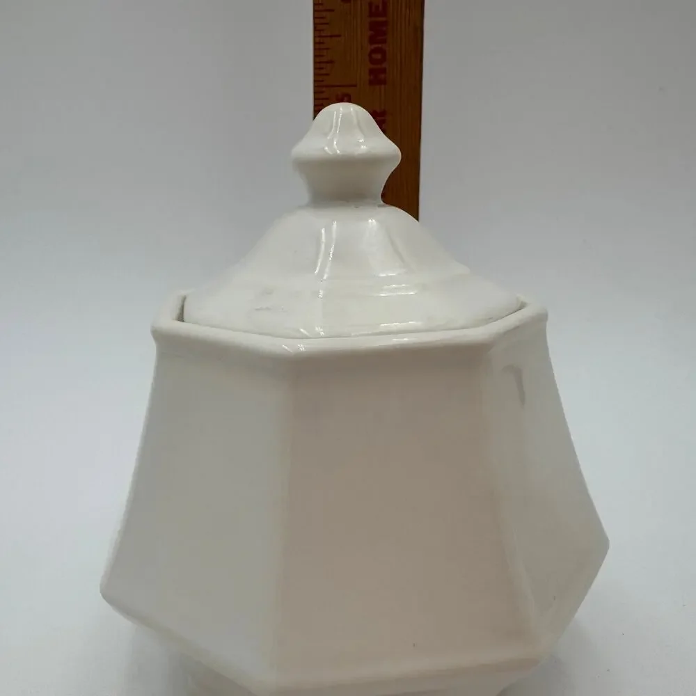 Vintage Sugar Bowl and 5 Coffee Cups Colonial White by Homer Laughlin 7 pcs